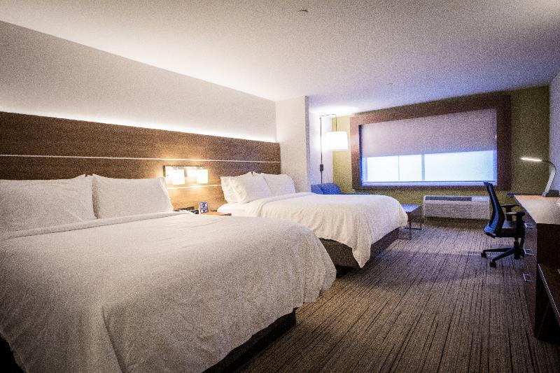 Holiday Inn Express & Suites - Boston South - Randolph By Ihg Exterior foto